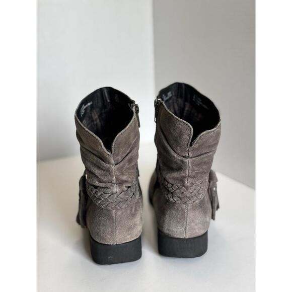 Born Ouvea Boots Womens Taupe Suede Ankle Tassel Braided Strap Zip Western Sz 10 - Picture 6 of 13